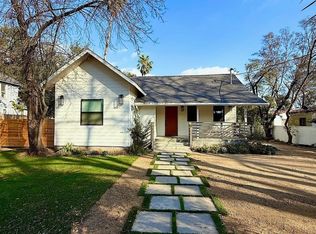 954 N Raymond Ave, Pasadena, CA 91103