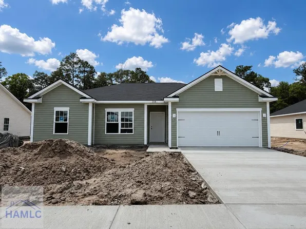 258 Juniper Dr, Hinesville, GA 31313