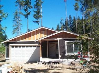 76 N Bay Pl, Allyn, WA 98524