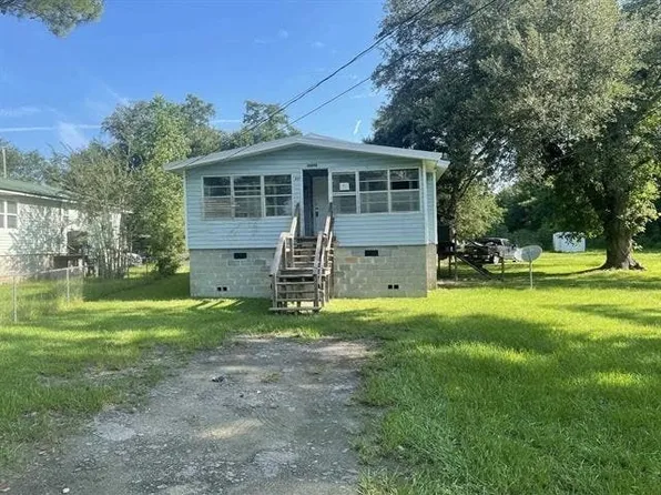 20994 SE Martin Luther King Ave #D, Blountstown, FL 32424