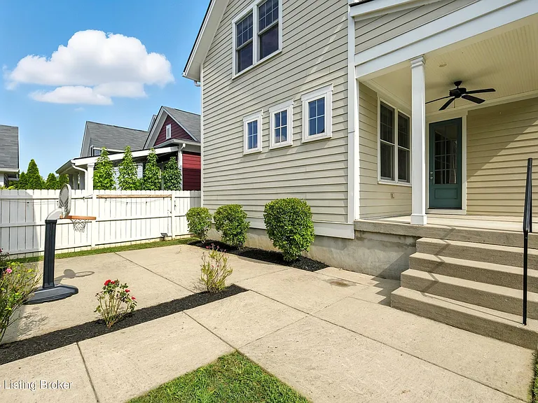 8707 Featherbell Blvd — Photo 47