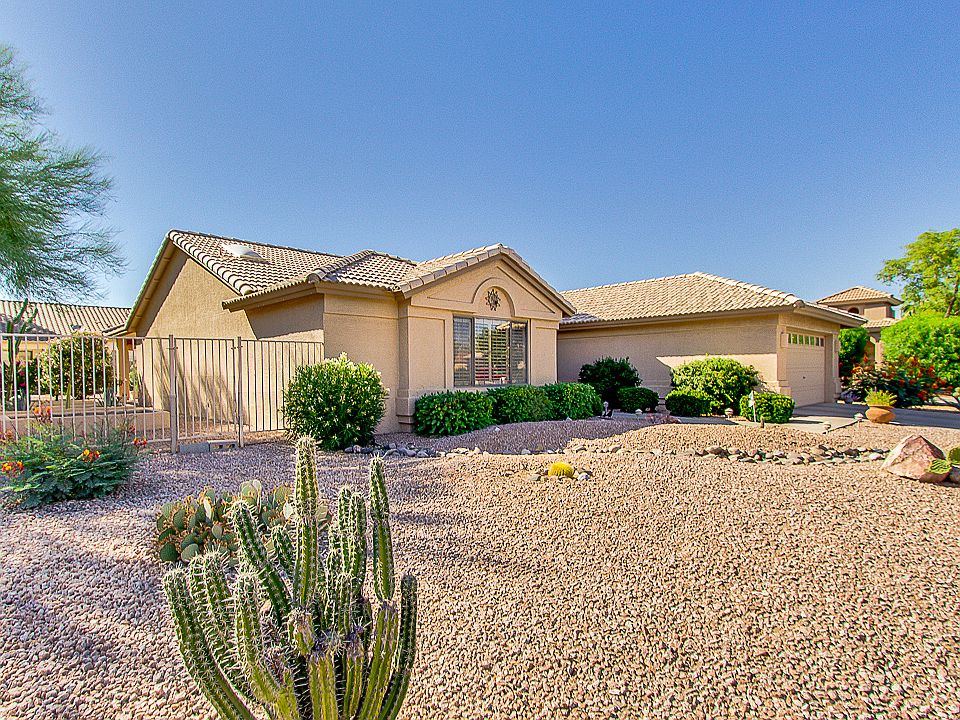 1st image of 23926 S Glenburn Dr