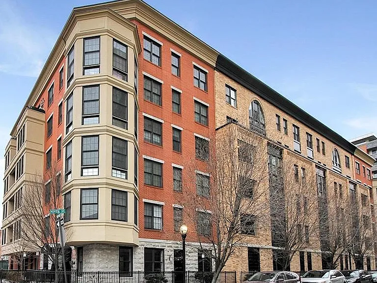 830 Monroe St #4I — Photo 1