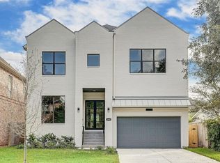 4403 Phil St, Bellaire, TX 77401