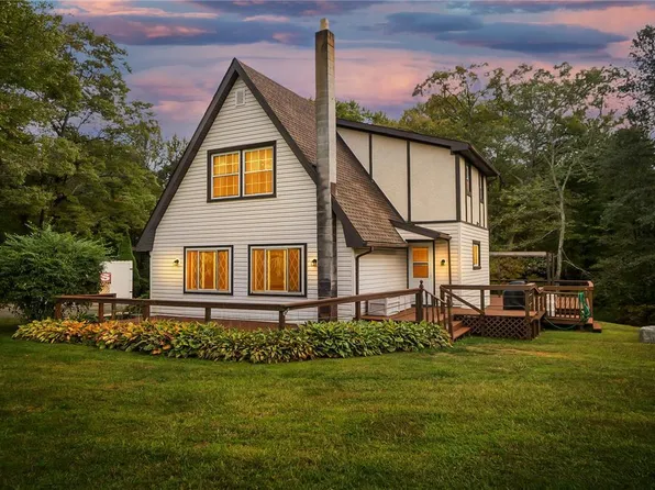 115 Pine Cove Ct, Lehighton, PA 18235