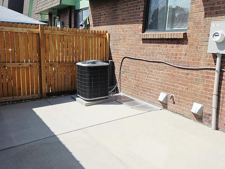 1150 S Reed St #J — Photo 4