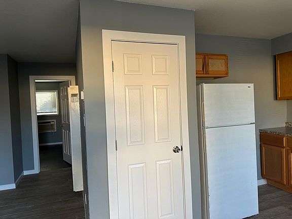5th image of 841 Washington St #3