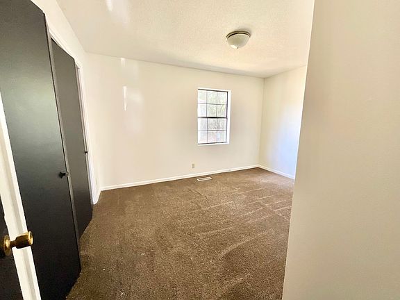5th image of 3034 Jefferson St #5