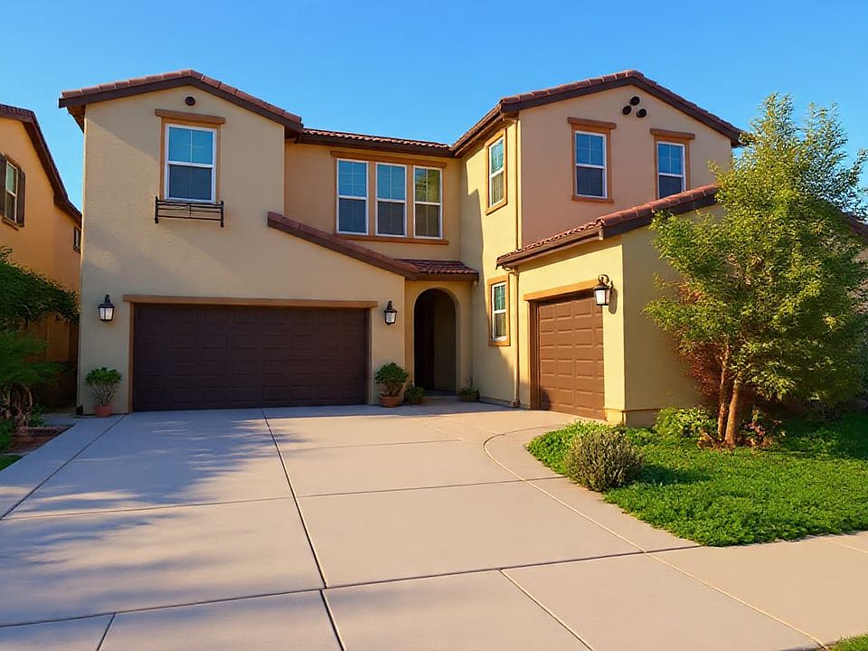 1st image of 2213 Davie Pl