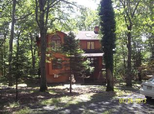 1092 Elgin Way, Bushkill, PA 18324