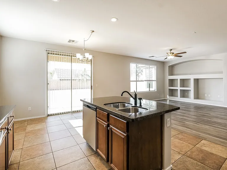 14079 W Bloomfield Rd — Photo 10
