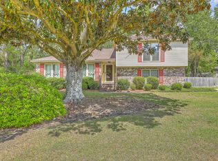 2042 Dogwood Rd, Charleston, SC 29414