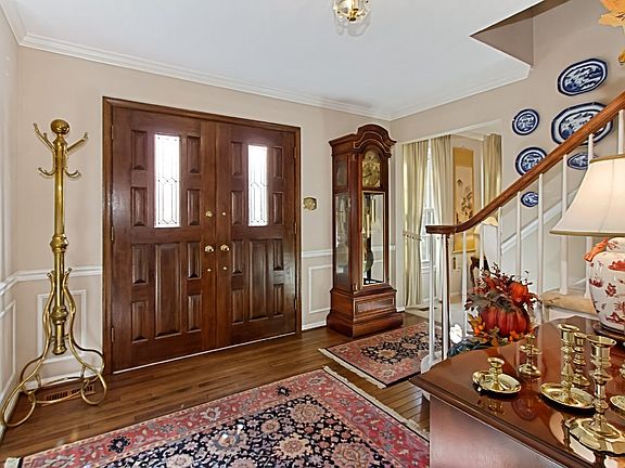Welcoming Foyer