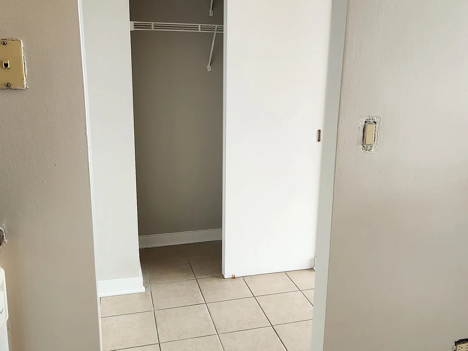 2 bed, 2.0 bath, 968 sqft, $3,155 — Photo 4