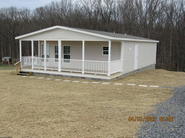 5235 Union Rd, Philippi, WV 26416