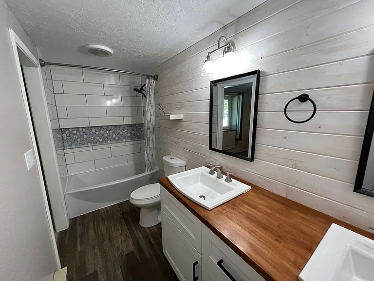 505 Deer Dr — Photo 9
