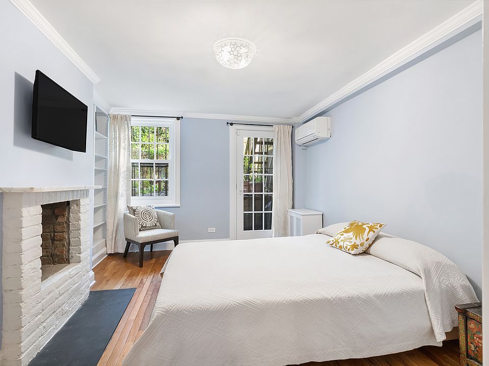 1st image of 109 Bedford St Unit 1