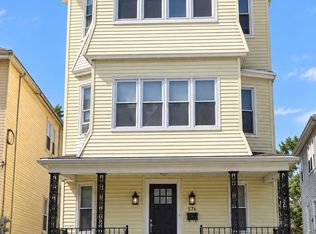 576 Hawthorne Ave Floor 2, Newark, NJ 07112