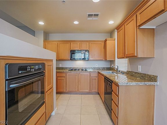 5th image of 43 E Agate Ave Unit 309