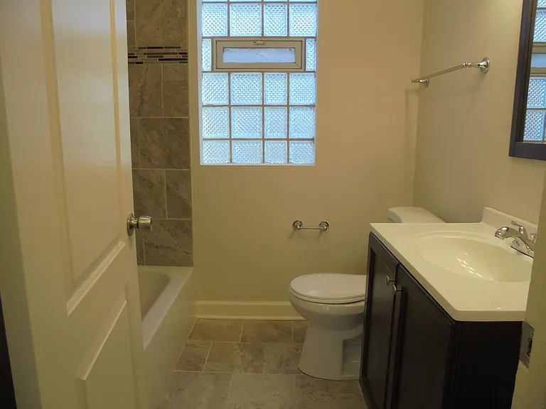 5315 W Schubert Ave #2 — Photo 20