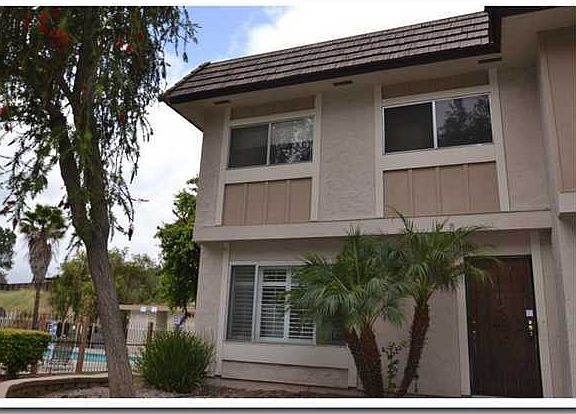 2nd image of 9446 Carlton Oaks Dr