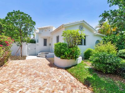 711 Ardmore Road, West Palm Beach, FL, 33401