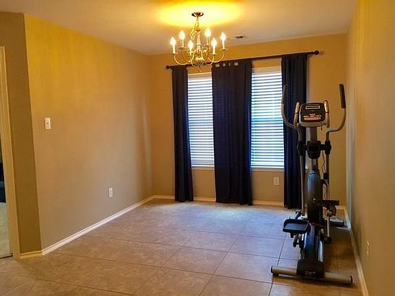 5th image of 10257 Ashburn Dr