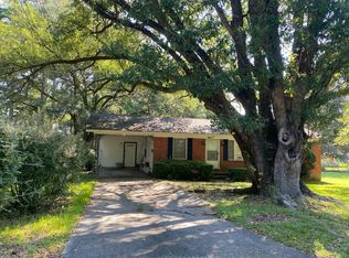 3727 Yale Ave, Laurel, MS 39440