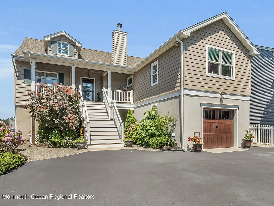 1613 Northstream Pkwy
