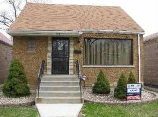 8831 S Cregier Ave, Chicago, IL 60617