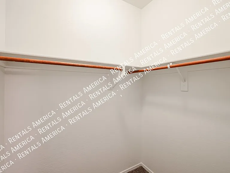 6946 W Harwell Rd — Photo 13