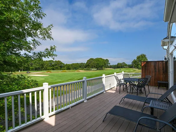 16 Amberwood Court, Bourne, MA 02532