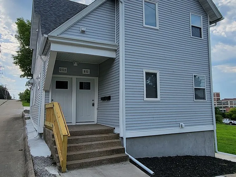 613 Pershing Ave — Photo 22