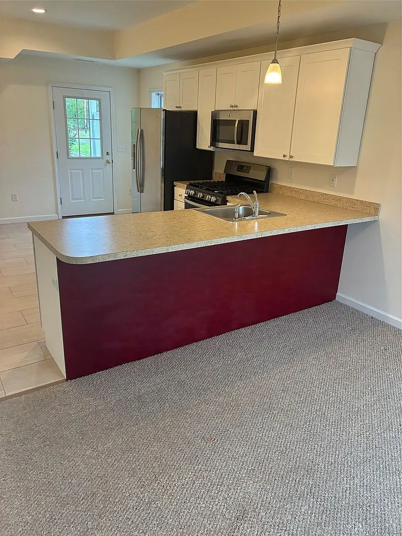 2 bed, 1.5 bath, 1200 sqft, $2,600 — Photo 4