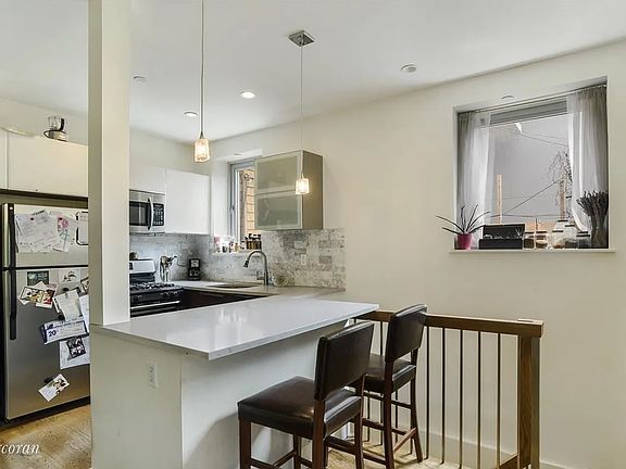 3rd image of 818 Dean St APT 1A