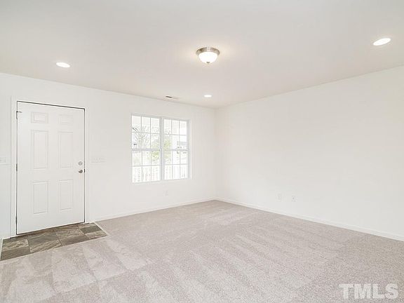4th image of 1466 Morningside Dr