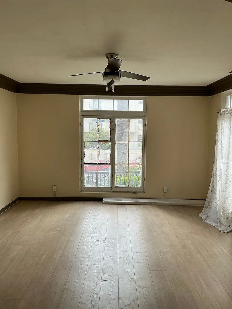850 S Catalina st. — Photo 1