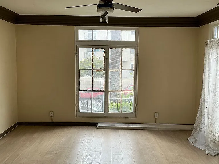 850 S Catalina St — Photo 1