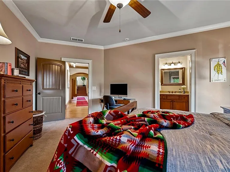 6407 Grand Marina Cir — Photo 81