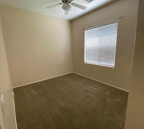 2nd image of 5714 N Laguna Dr