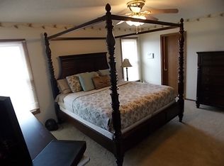 1207 N Ridgecrest Rd, Derby, KS 67037