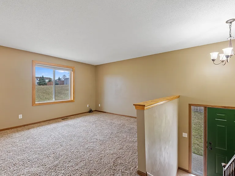 16940 Glencoe Ave #1 — Photo 10
