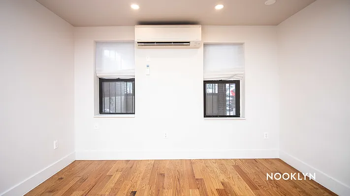 Rented by Nooklyn NYC LLC | media 9