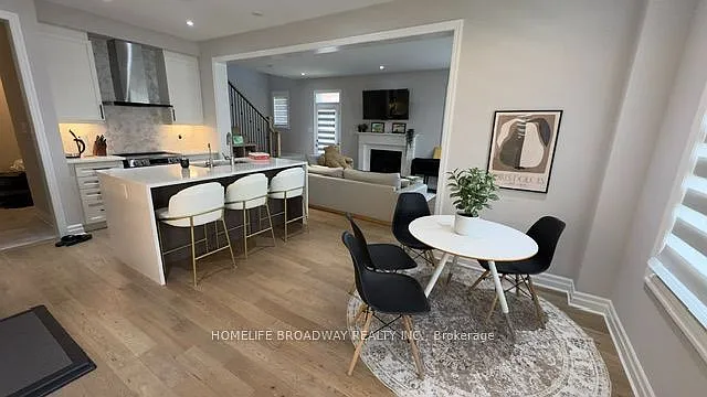4 bed, $4,300 — Photo 3