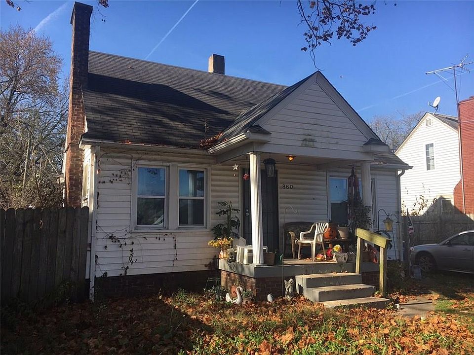 2nd image of 860 Denison St