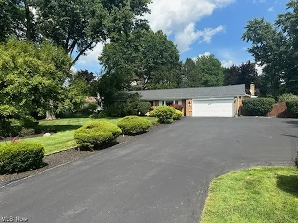 9165 Cherokee Run, Macedonia, OH 44056