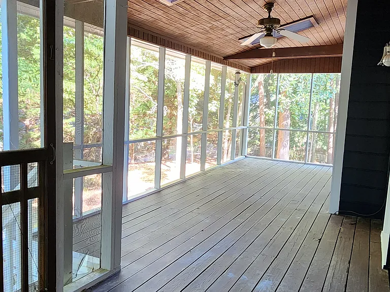 104 Silver Spur — Photo 11