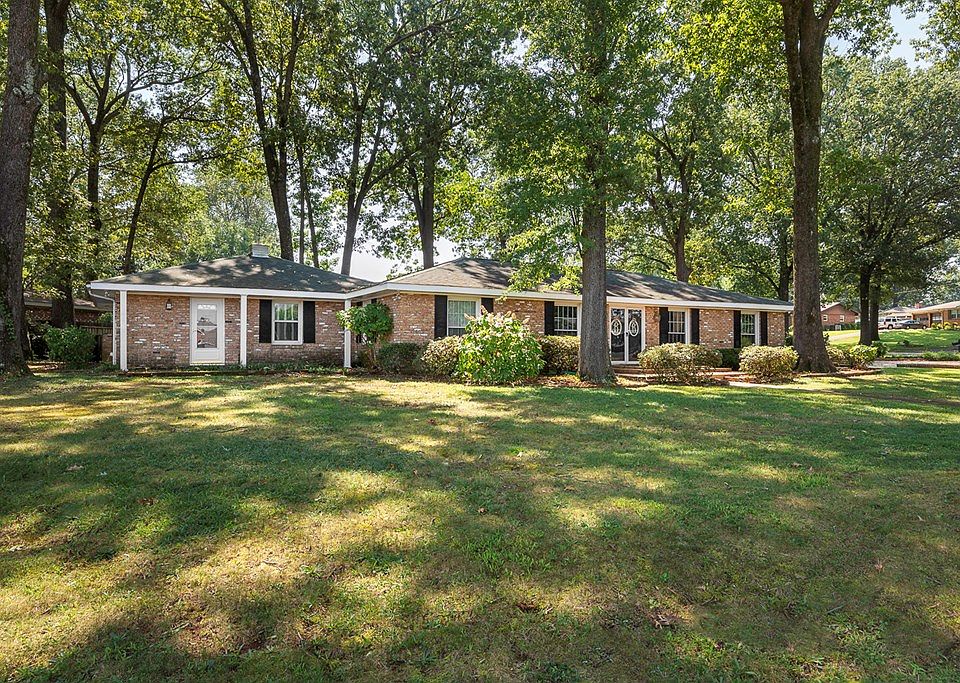 2001 Oak Dr, Muscle Shoals, AL 35661 Zillow