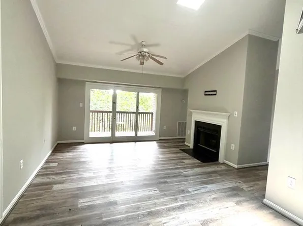 9919 Sugarwood Ln, Manassas, VA 20110