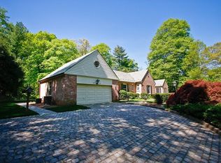 4940 Indian Ln NW, Washington, DC